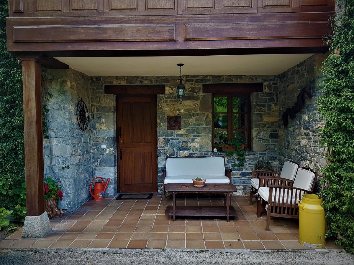 Trisqueles Y Buganvillas ビリャビシオサ エクステリア 写真