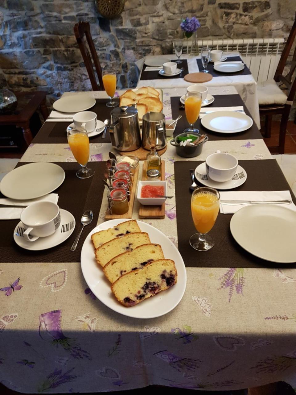 Trisqueles Y Buganvillas ビリャビシオサ エクステリア 写真
